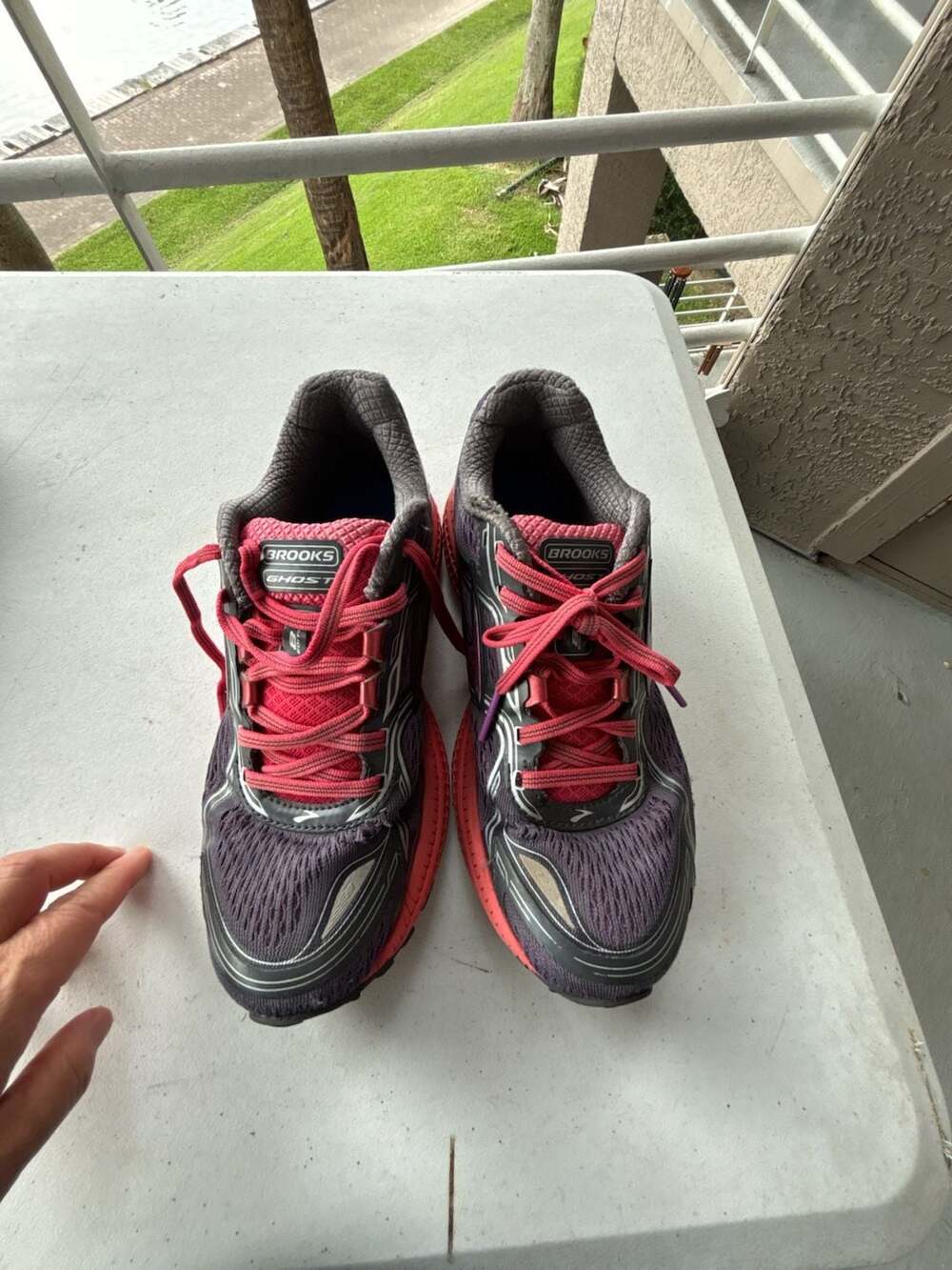 Bundle of 3 Pairs of Brooks Women's Running Shoes - Picture 2 of 15
